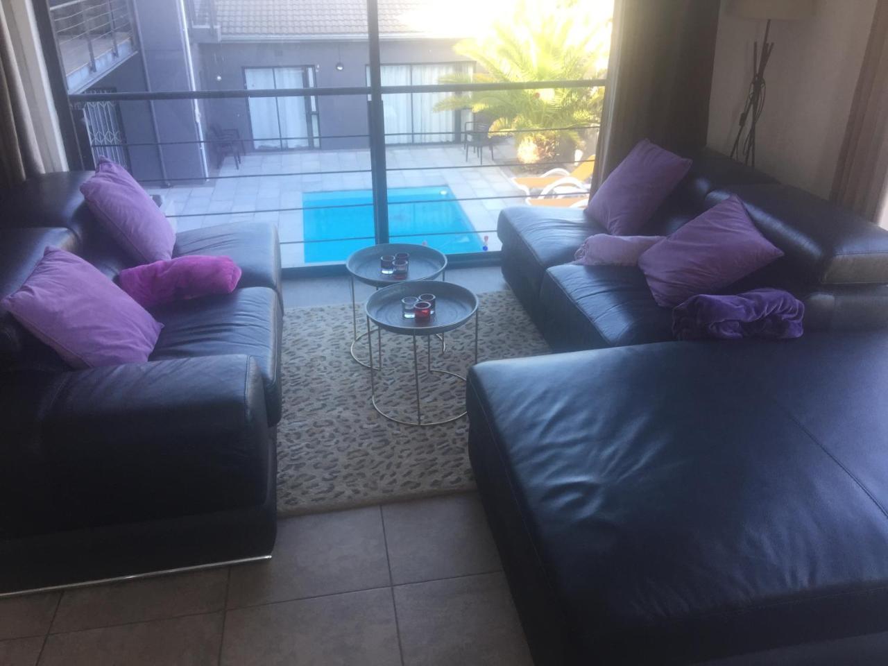 Capetown 4U Guesthouse Bloubergstrand Exterior photo